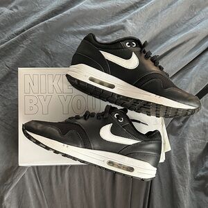 NIKE AIR MAX 1 CUSTOM LEATHER SNEAKERS W ORIGINAL BOX